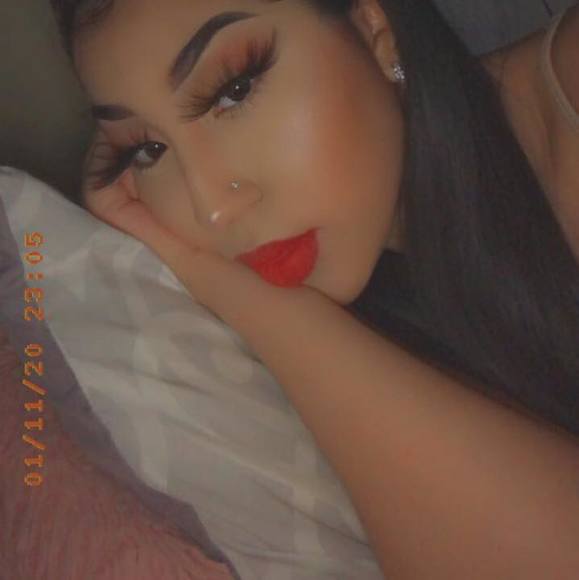 Meet your Posher, Aaliyah - Picture 1 of 1